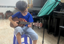 KHÓA HỌC ĐÀN UKULELE KHÓA HỌC ĐÀN UKULELE