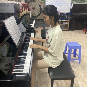 HÌNH 28